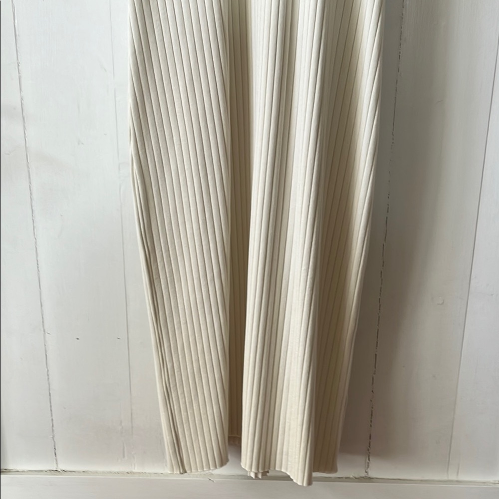 Vince Cream Ribbed Dress - Picture 2 of 6
